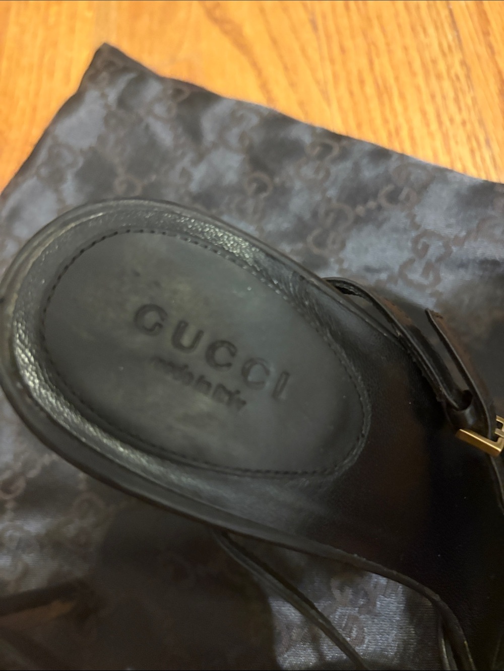 Vintage 2002 Gucci by Tom Ford Pointed Toe Mule Heels size 7 with Dust Bag - Picture 2 of 9